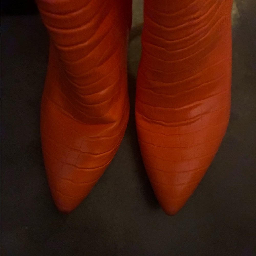 Chantelle Vibrant Orange Croc-Embossed Heeled Boots